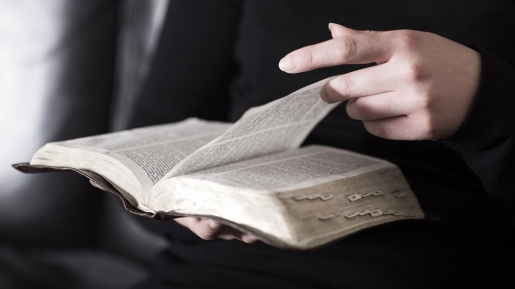 Renungan, 10 April 2019: “Tinggal Dalam Firman” (Yoh 8 : 31 – 42)